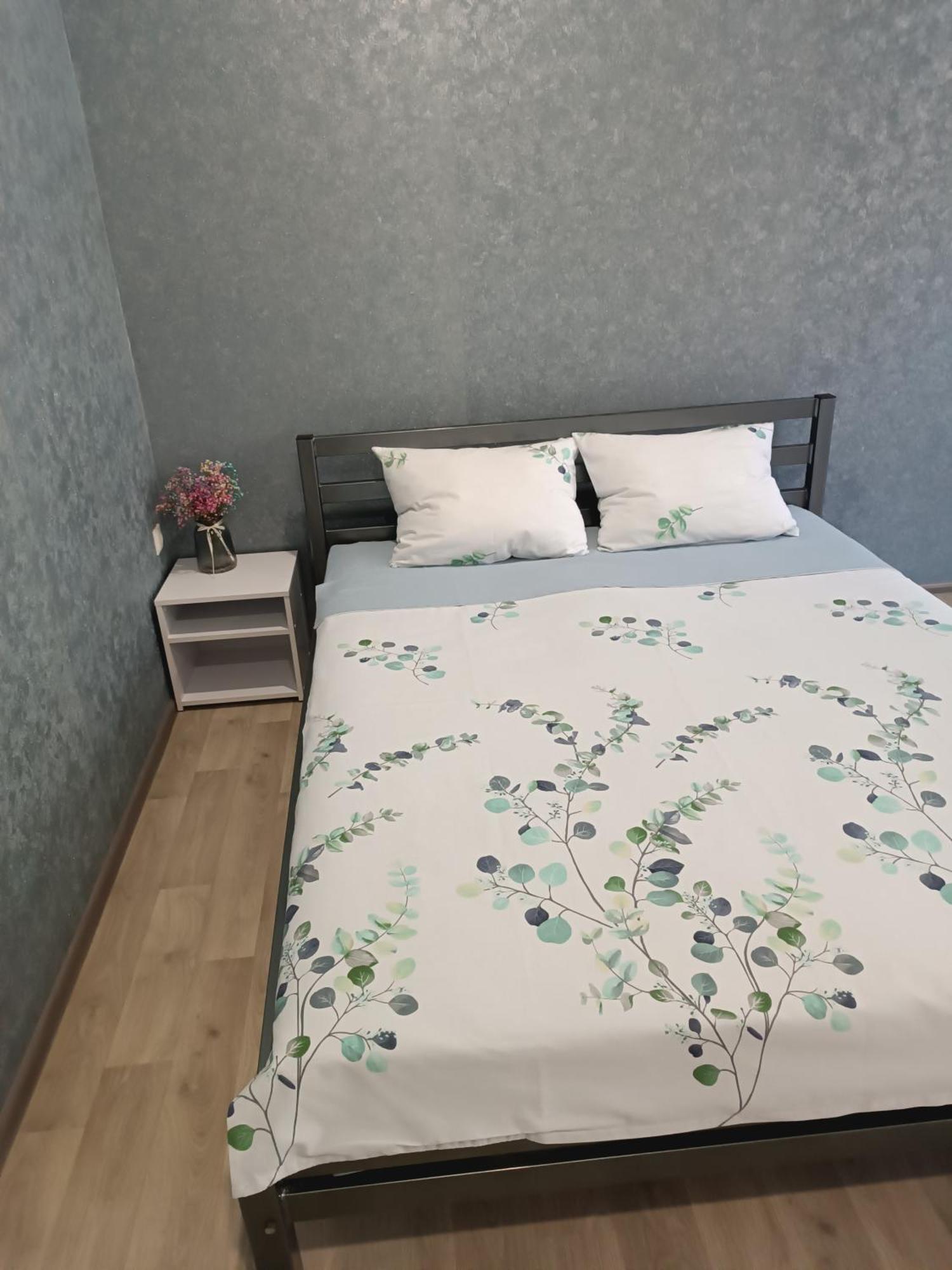 Две Уютные Квартиры В Центре Города Дзержинка - New Apartments كريفوي روغ المظهر الخارجي الصورة